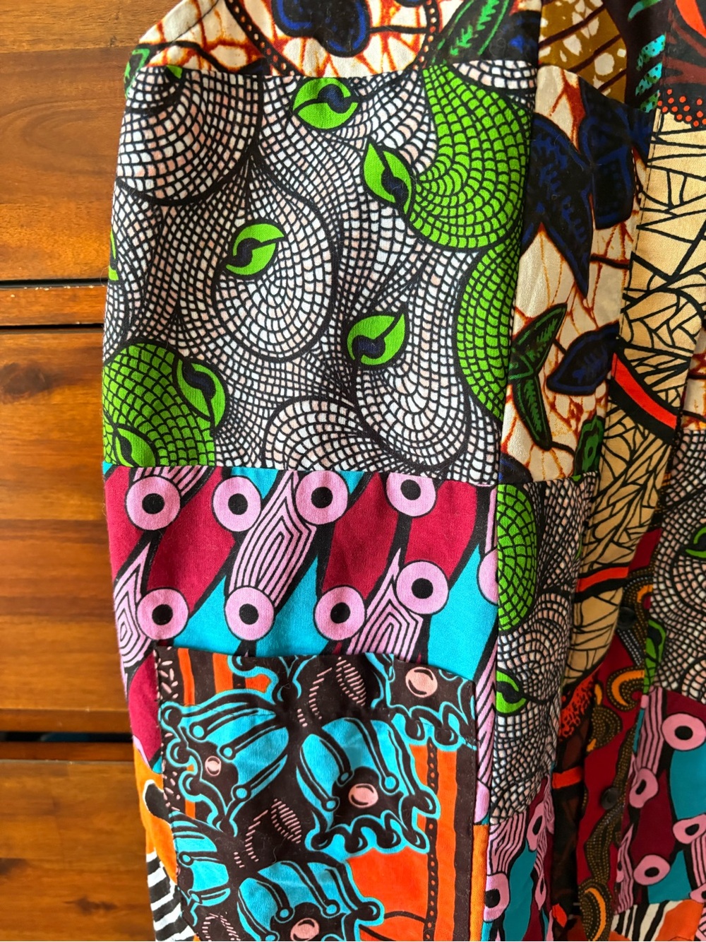 Beautifully vibrant Zuri sleeveless Medium - Picture 3 of 5